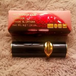 PAT MCGRATH LUXETRANCE LIPSTICK MAJOR RED
